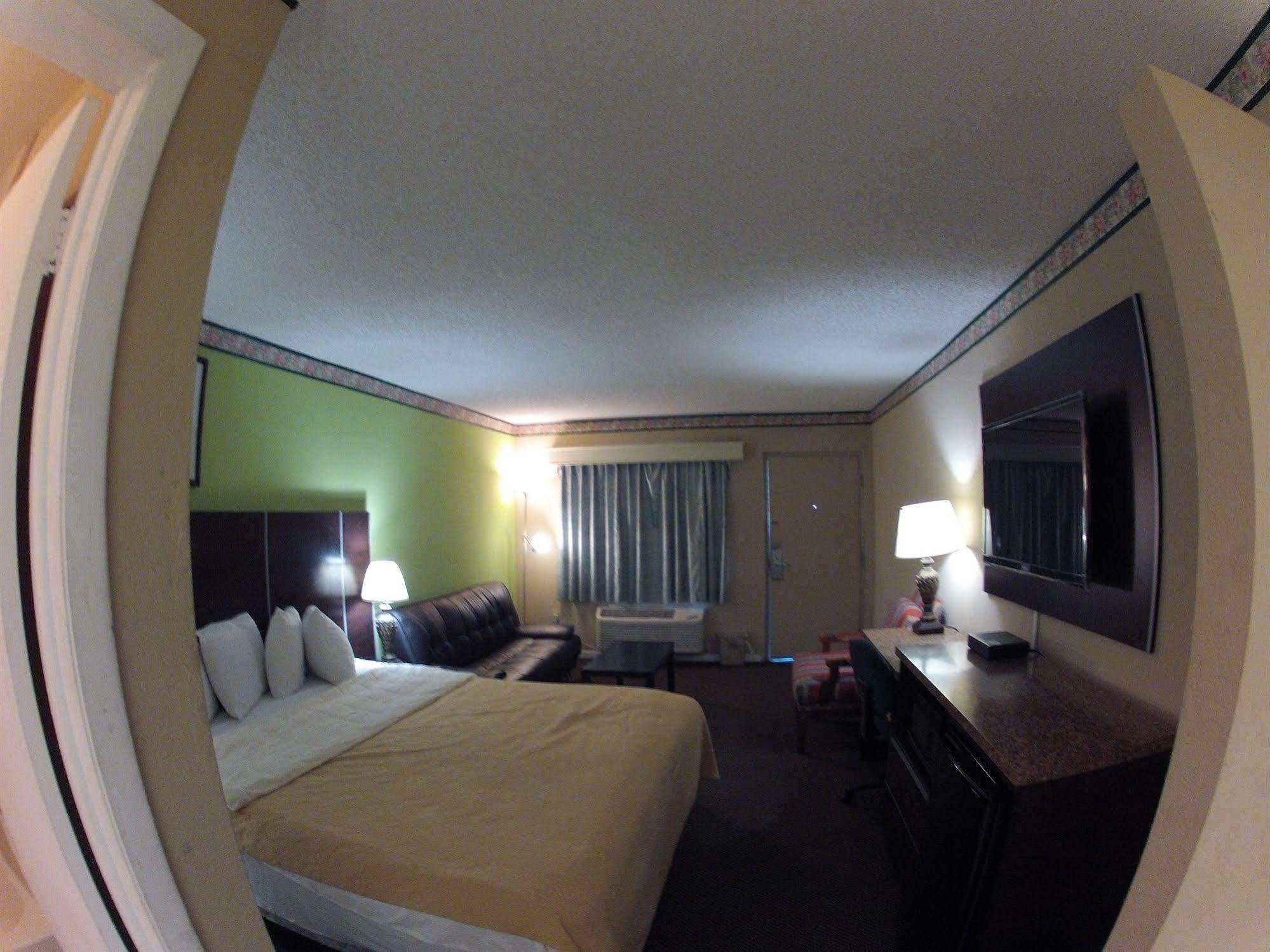 Budget Host Inn Florida Stadt Exterior foto