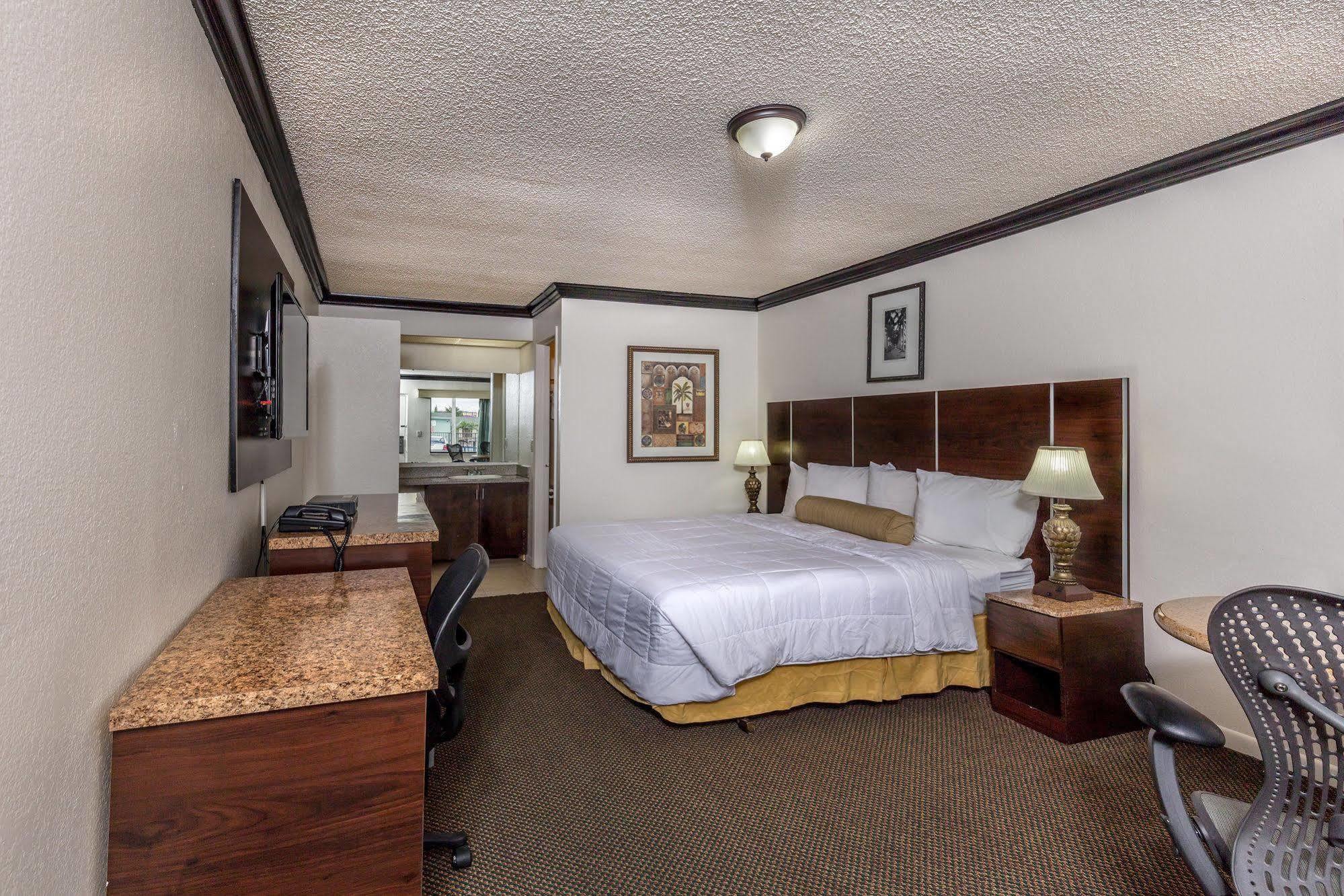 Budget Host Inn Florida Stadt Exterior foto